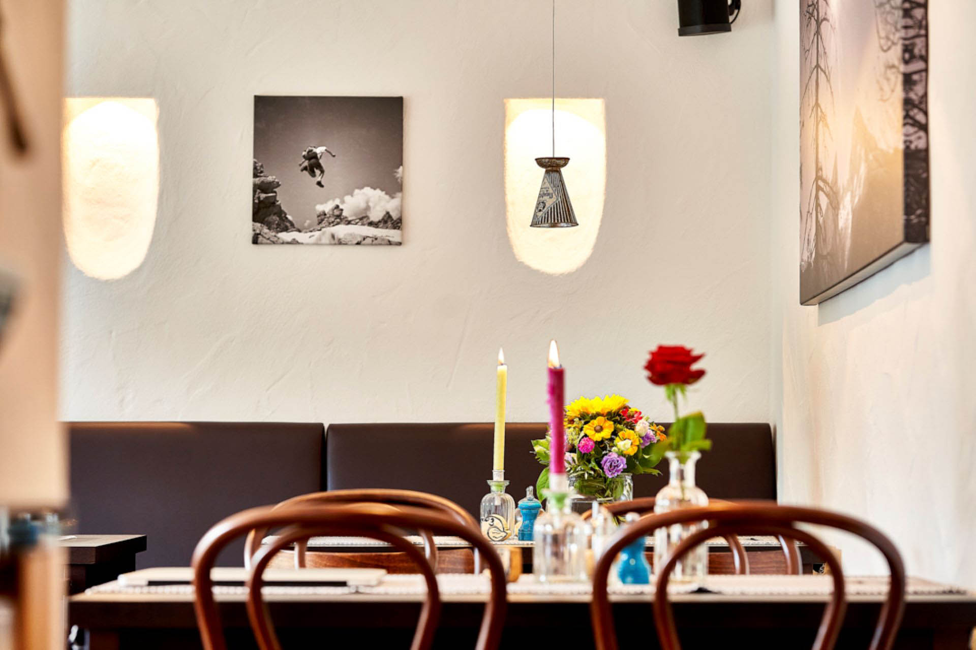 Café Kaffeesatz, Schoenau am Koenigssee, Stilleben im Café
